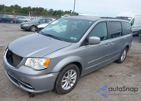 2014 Chrysler Town & Country Touring from USA, damaged, VIN 2C4RC1BG2ER132477